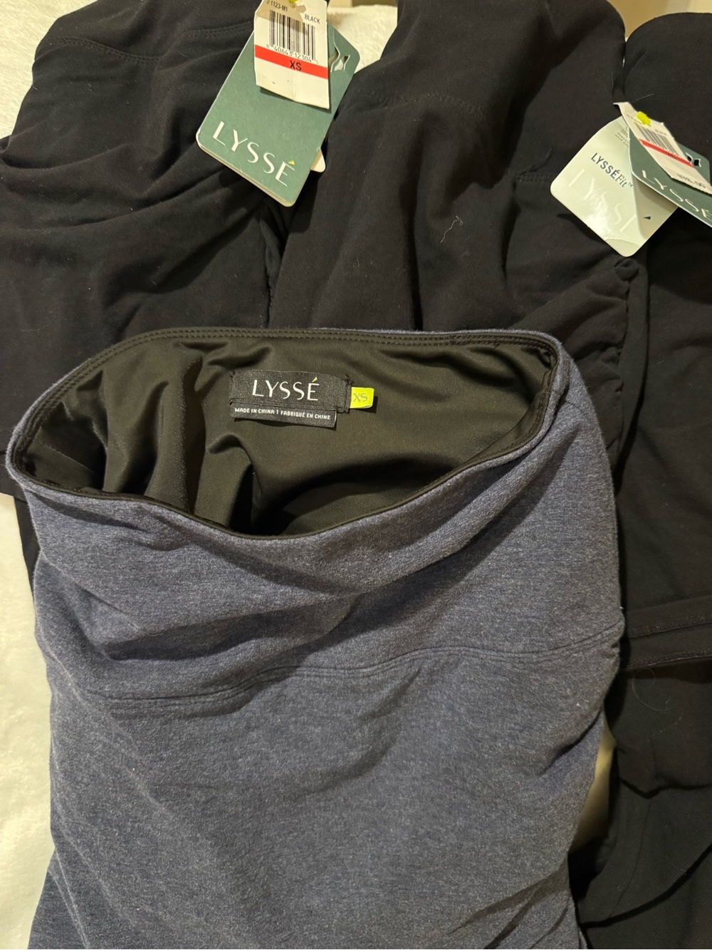 NWT! Lysse | Ruched Skirted Leggings High Waist Black or Blue XS - Picture 7 of 8